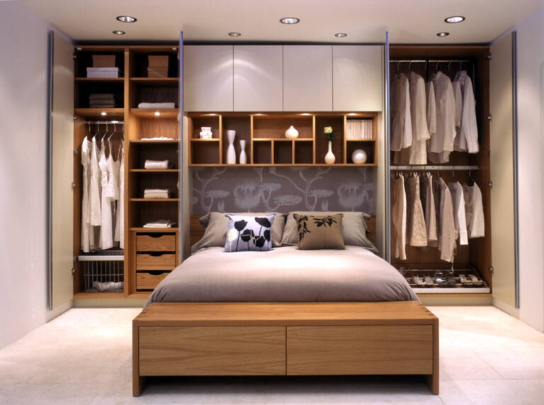 bedroom-wardrobe-brown